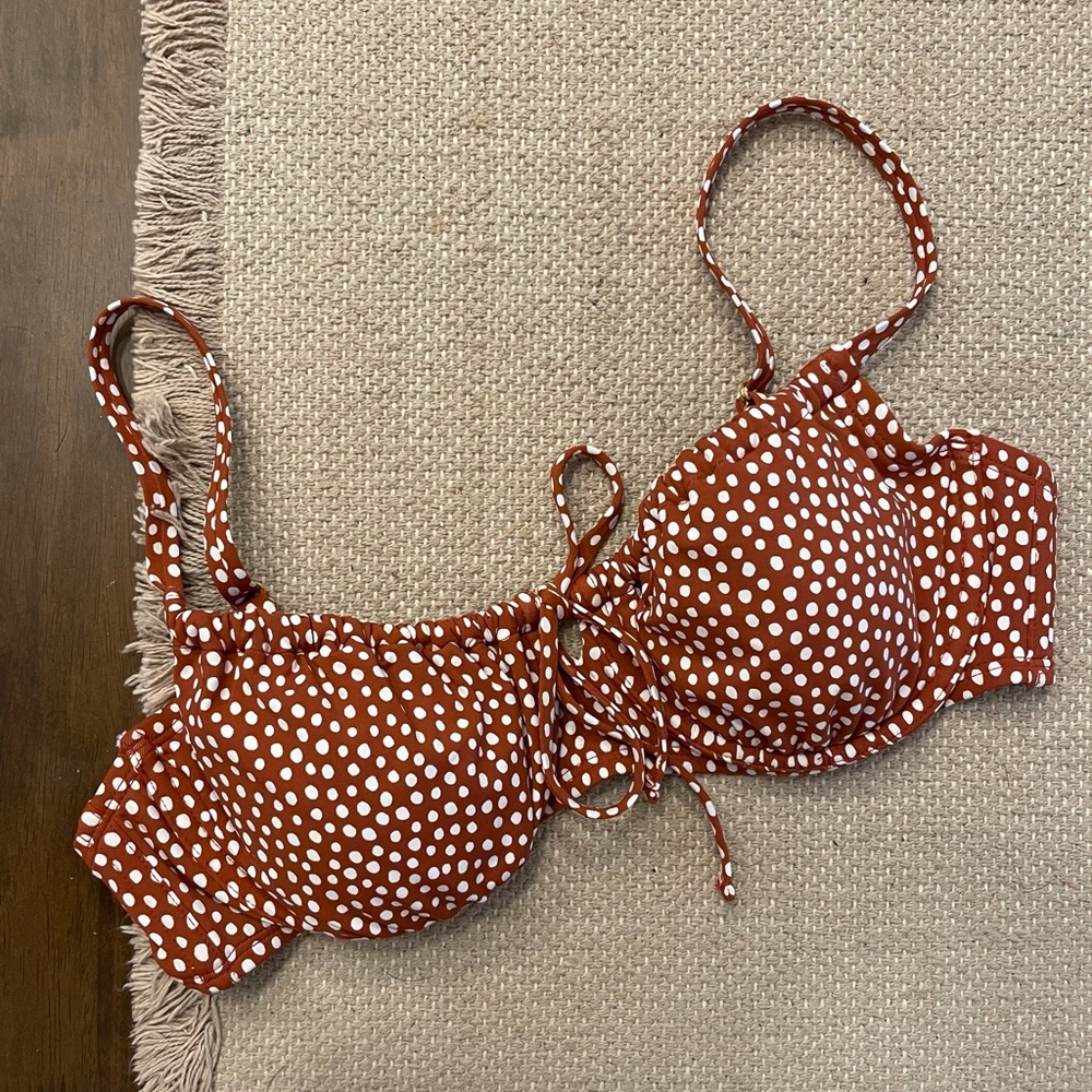 Polka dot tie front underwire bikini top